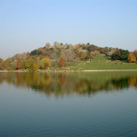Gite Mella La Courneuve Exteriör bild